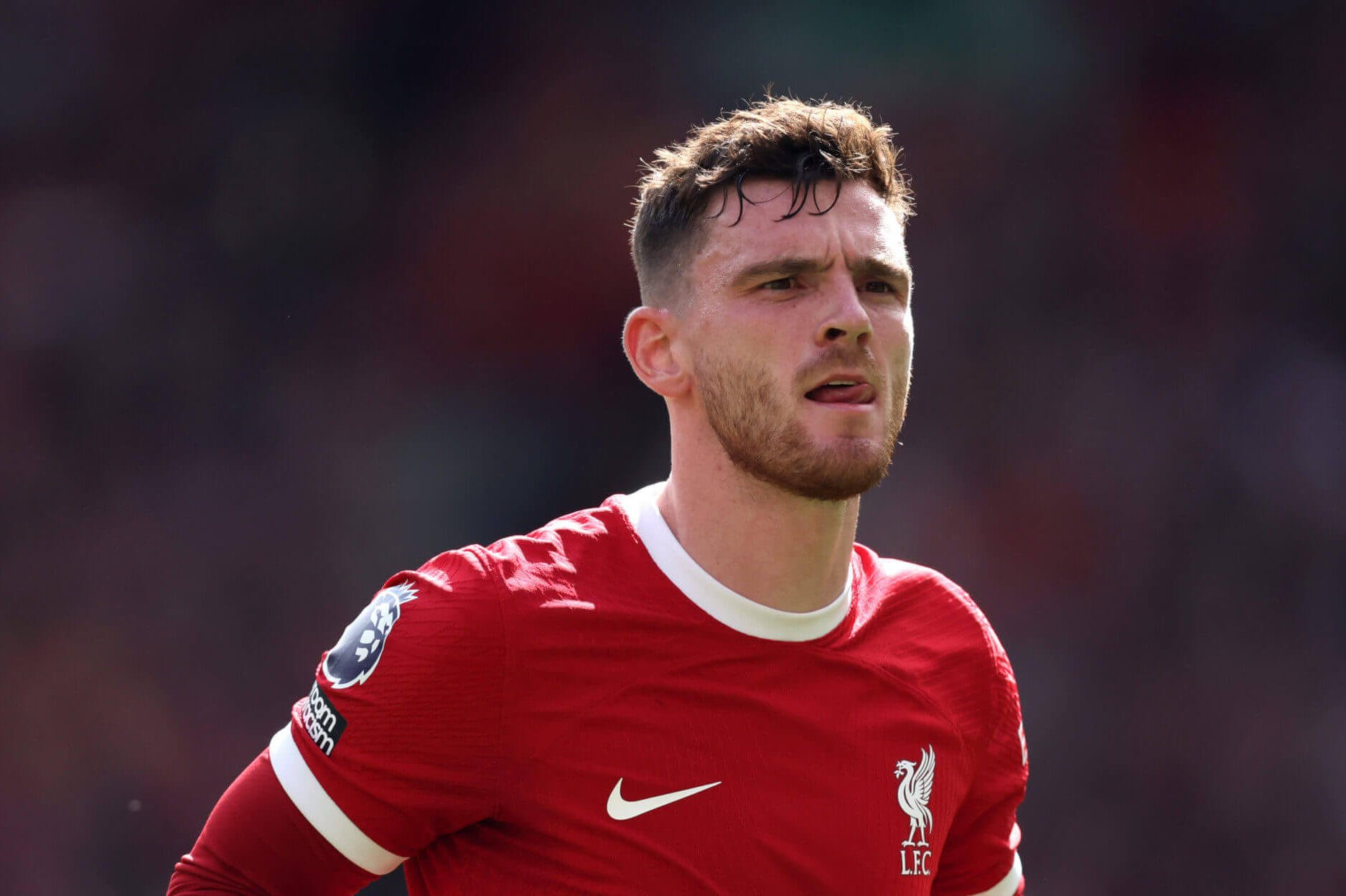 Liverpool's Andy Robertson out for three months after surgery on right  shoulder injury - The Athletic